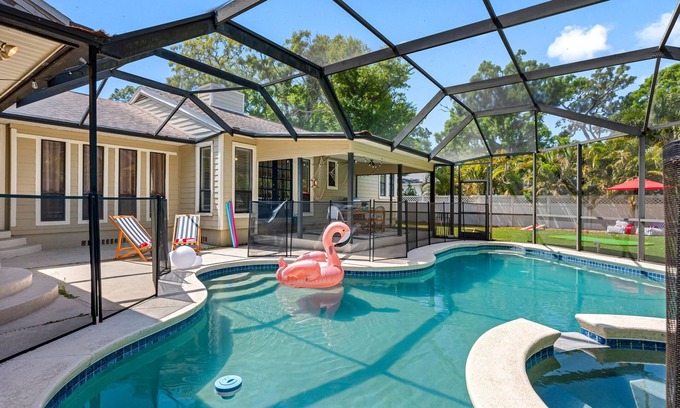 Virginia Park Casa | 3BD Coastal Getaway - Pool, Mini Golf & Billiards