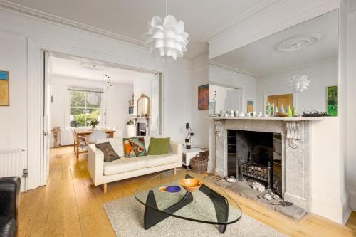 Beccles Casa | 3BD Victorian Townhouse Near Norfolk Broads 4A, 2C