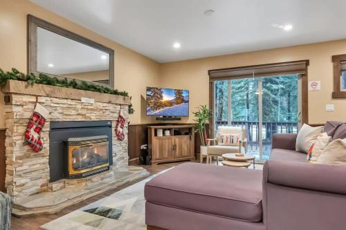 Kings Beach Casa | 3BD with Hot Tub Two Minutes from King Beach
