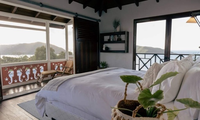 Great Camanoe Island Villa | 3bed 3 bath villa w/ natural plunge pool on