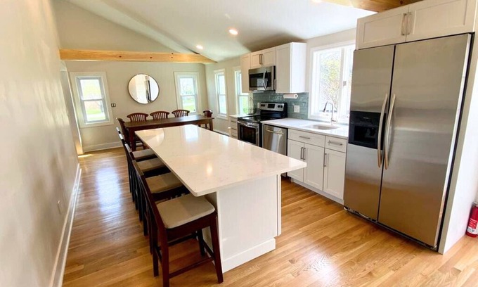 Greenbush Casa | 3BR Beachy Getaway
