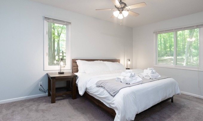 Concord Casa | 3br Concord Mills Ikea Nascar PNC UNC Charlotte