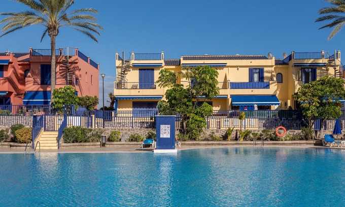 Costa Meloneras Chalet De Esquí | 3BR Beach House Meloneras -Private solarium-Pool