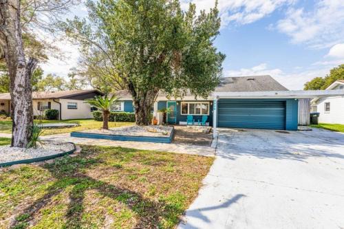 Conway Casa | 3br Family Stay In Orlando Wi-fi Full Kitchen