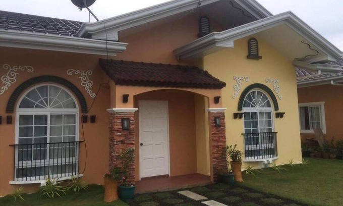 Dao Casa | 3BR fully furnished whole house at Royal Palm Dos Panglao