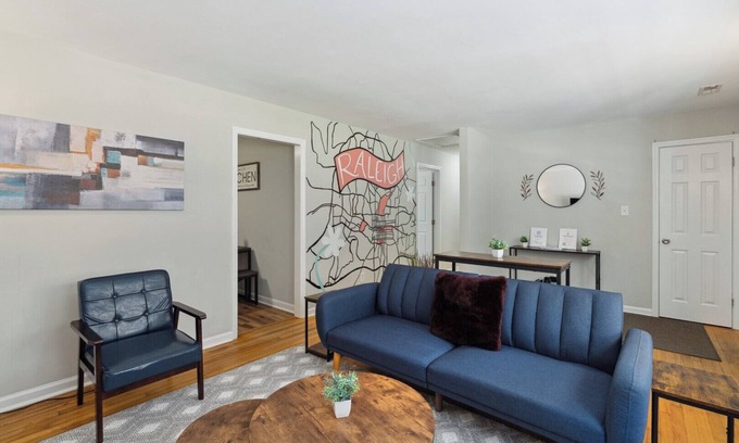 Southeast Raleigh Casa | 3BR Home+OfficeStandingDesk - 8min-> Downtown