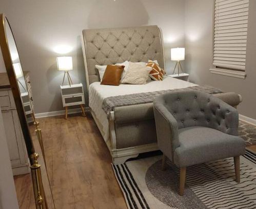 Natchitoches Casa | 3BR Mid Century Modern Townhome on Parkway