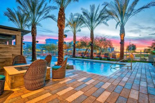 Tempe Apartamento | 3BR Modern Cozysuites Town Lake Waterfront 2&3