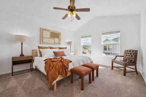 Commerce City Apartamento | 3BR Modern Retreat, Close to DIA & Downtown Denver