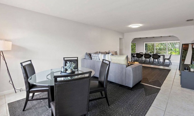 Coral Terrace Casa | 3br Oasis near Coral Gable