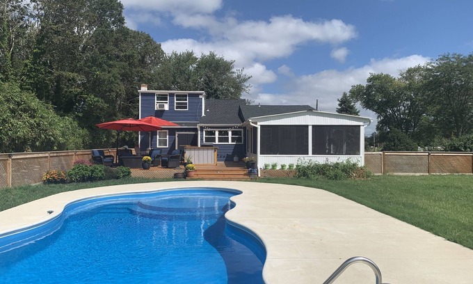 Lower Township Casa | 3BR private oasis with in-ground heated pool - close to winery, beaches & bay!