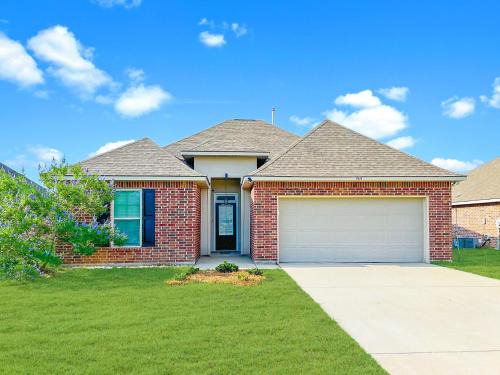 Lake Charles Casa | 3br Retreat Plush Beds High-speed Wi-fi