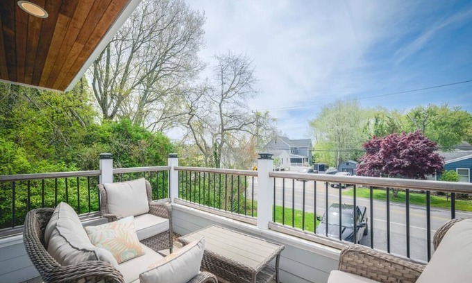 West Cape May Casa | 3BR Secluded Gem | Chic Design | Modern Amenities
