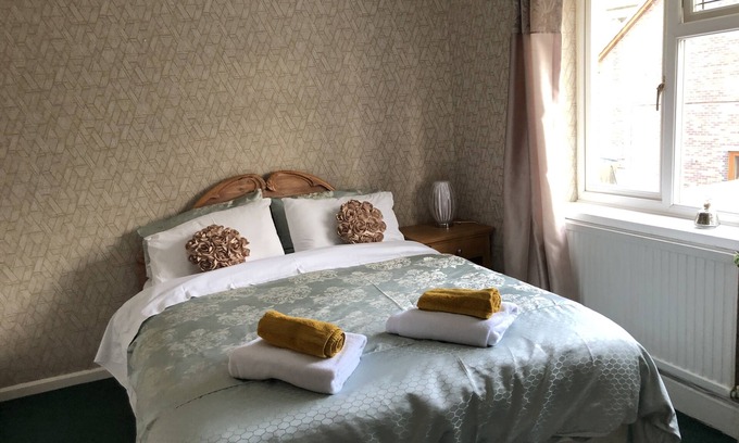 Pontneddfechan Casa | 3br-Sleeps6-Garden-Mountain &near 4 Falls Walks on
