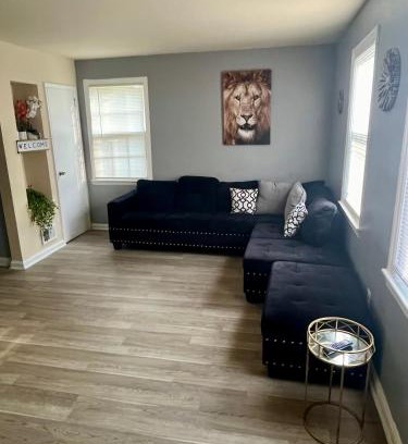 Temple Hills Casa | 3BR W/BASEMENT HOME 'THE LION’S DEN'