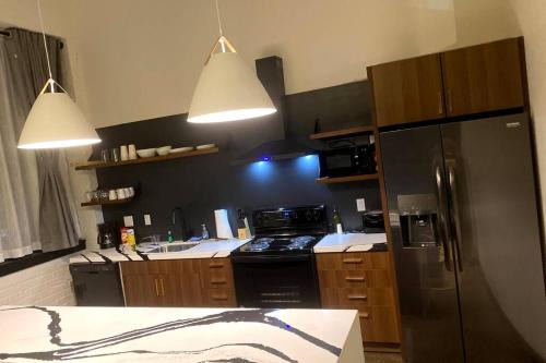 North Oakland Apartamento | 3E-*Renovated* 5 min to UPMC Shadyside, sleeps 6