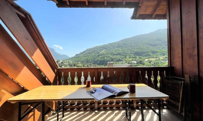 Forville Apartamento | 3.o piso, vista panorámica, balcón, parking, tv, 64m², Serre Chevalier