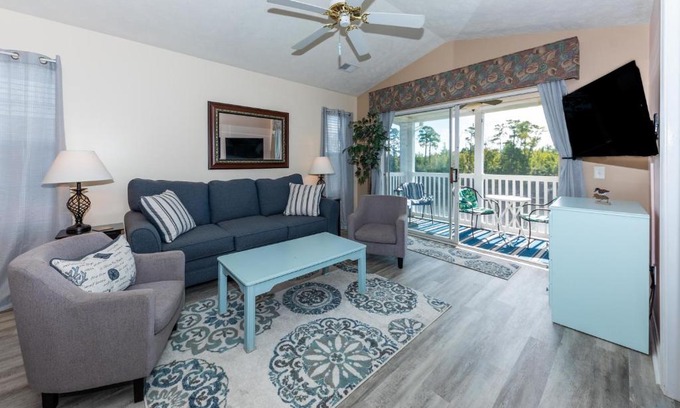 Carolina Forest Casa | 3rd Floor Waterfront Condo Sleeps 6 - 2 bed 2 bath Waterway Village 16G Awesome Views