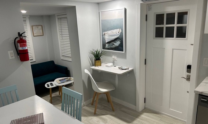 Seaside Heights Apartamento | 3rd House to Beach & Boardwalk Luxury Beach Apt Unit #2 Best Location In Town