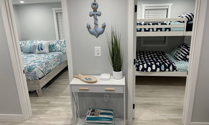Seaside Heights Apartamento | 3rd House to Beach & Boardwalk Luxury Beach Apt Unit # 3 Best Location In Town
