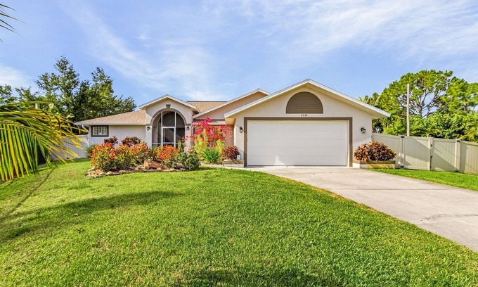 Saint James City Casa | 4/2 Off Water Property in St. James City!