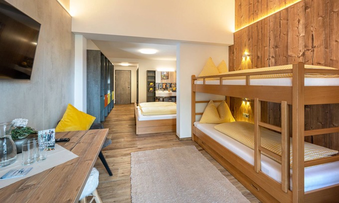 Alpendorf Apartamento | 4-5 Bed Family Room Standard