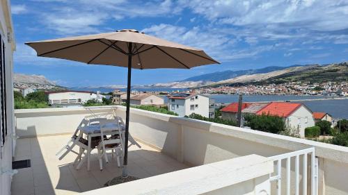 Pag Apartamento | 4 Adriatic Apartment Pag