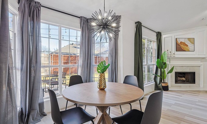 Grand Prairie Casa | 4-BD,2-BA Luxe Modern Gem with Foosball & Firepit