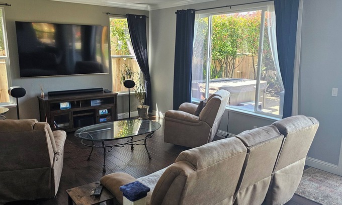 Folsom Casa | 4 bed 3 Bath Empire Ranch Golf Course Home For Rent Long Or Short Term