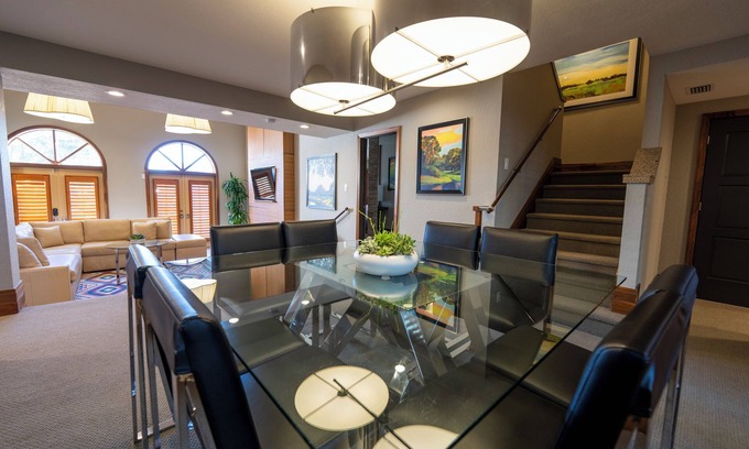 Florida Central Atlantic Coast Complejo | Bayview Haven: 4 Bedroom Luxury Villa Retreat