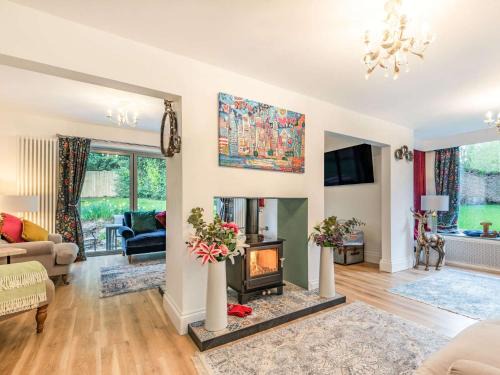 Bakewell Casa | 4 Bed in Bakewell 87419