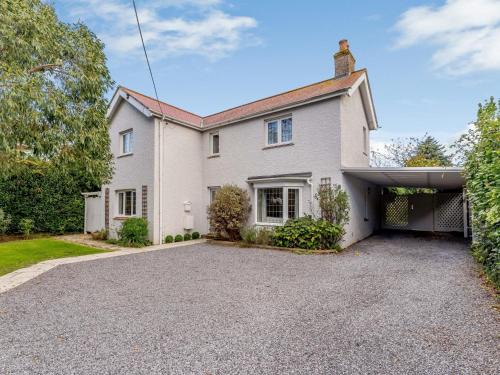 Bembridge Casa | 4 Bed in Bembridge IC070