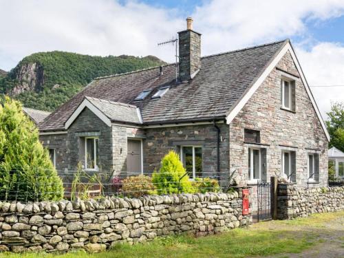 Borrowdale Casa | 4 Bed in Borrowdale SZ219