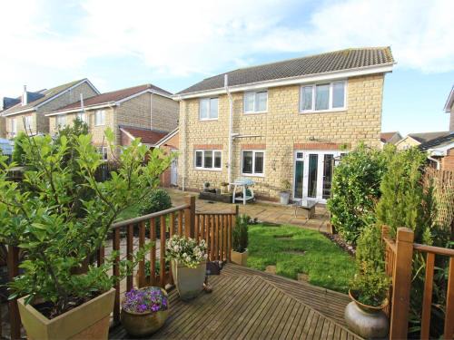 Woodhorn Casa | 4 Bed in Druridge Bay CN102