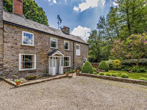 Westbrook Court Casa | 4 Bed in Hay-on-Wye Town BN116