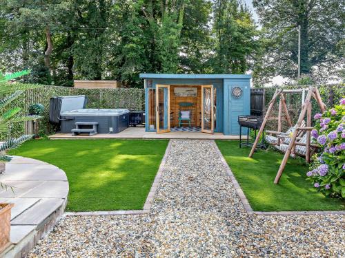 Lanhydrock Casa | 4 Bed in Lanhydrock 90215