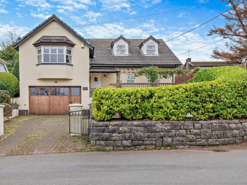 Penally Casa | 4 Bed in Penally FB267