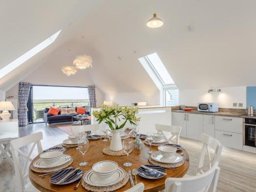 Westleigh Casa | 4 Bed in Westward Ho 72587