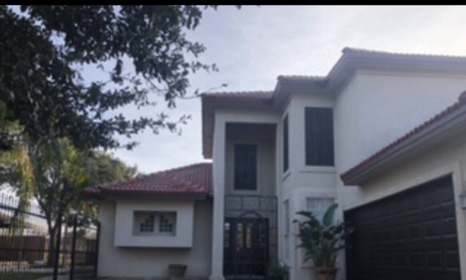 Bonanza Casa | 4 bedroom 2.5 restroom House in the Northside close toPark hospital restaurant