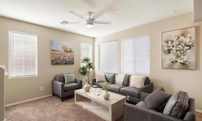 Seville Casa | 4-bedroom, 3 Bath Home in Gilbert—Pets Welcome