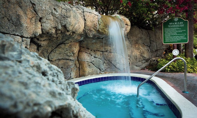Florida Central Atlantic Coast Complejo | Fairway Elegance Lux 4BR Golf/Waterfront Retreat