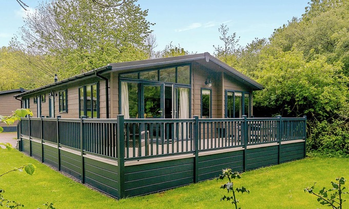 Newton St Loe Chalet De Esquí | Alojamiento de 4 habitaciones en Newton Saint Loe, Nr Bath