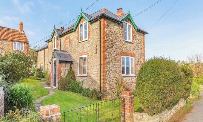 Puncknowle Cabaña | 4 bedroom accommodation in Puncknowle