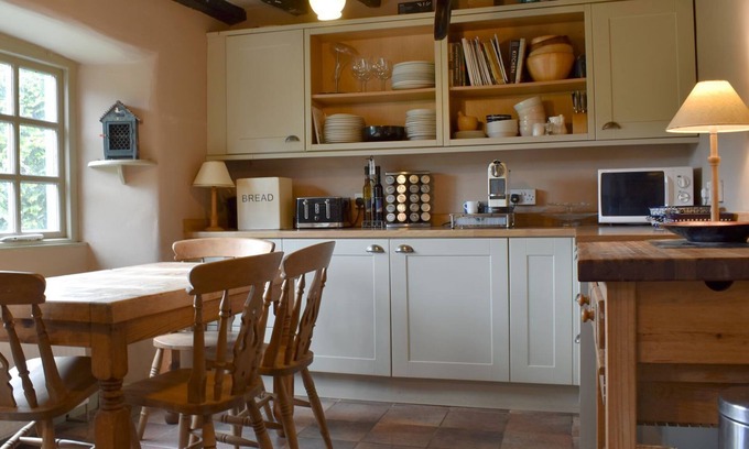 Lowick Cabaña | 4 bedroom accommodation in Lowick Green, near Ulverston