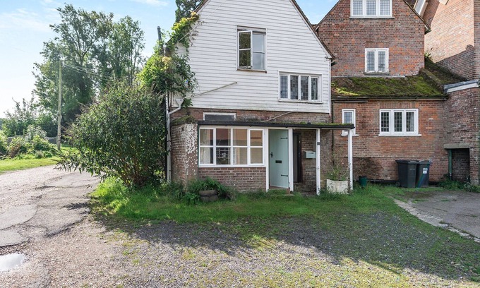 Hastings Cabaña | 4 bedroom accommodation in Westfield, near Hastings