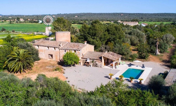 Es Palmer Villa | 4 bedroom accommodation in Campos