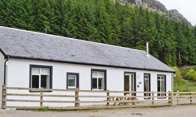 Dunoon Cabaña | Alojamiento de 4 habitaciones en Glen Masson, near Dunoon