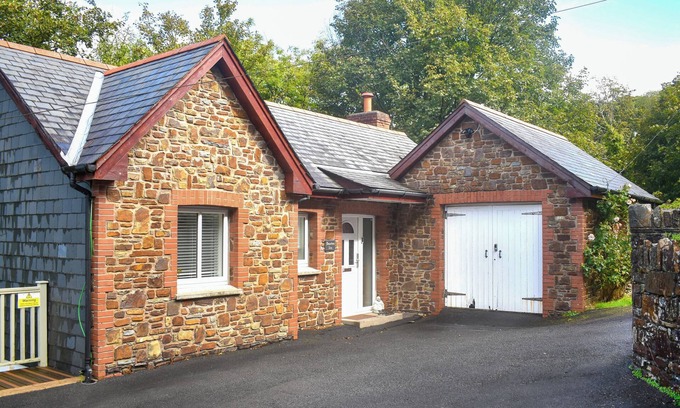 Barbrook Cabaña | 4 bedroom accommodation in Lynton