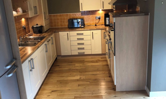 North West Apartamento | 4 Bedroom Apartment Glasgow City