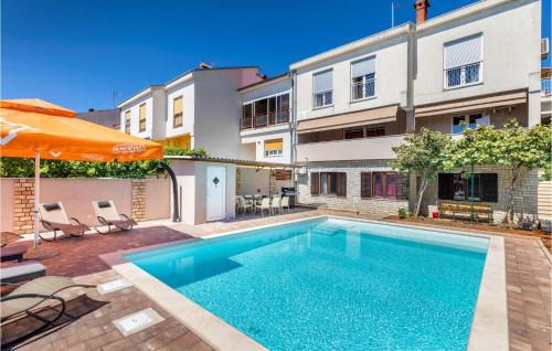 Vintijan Apartamento | 4 Bedroom Beautiful Apartment In Pula